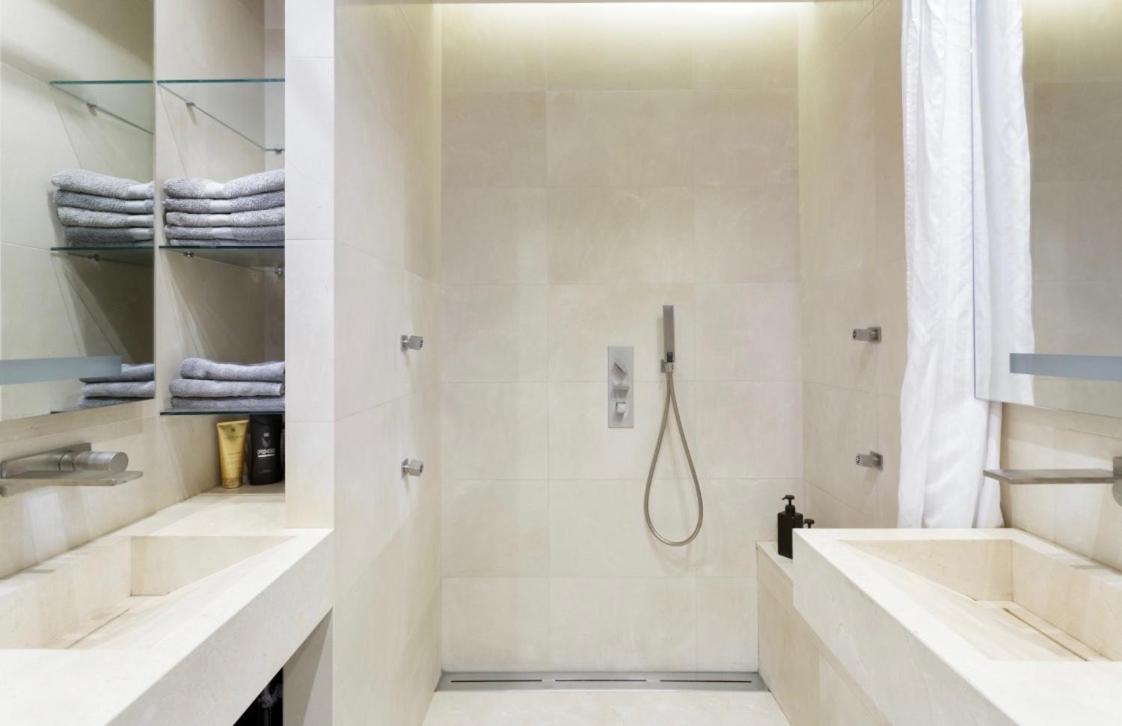 Appartement Prestige sur Louvre et Tuileries à Paris Extérieur photo